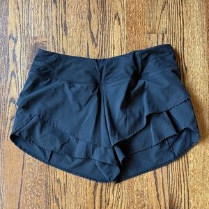 B15 CALIA by Carrie Underwood Women’s Black Ruffle Women's Skorts